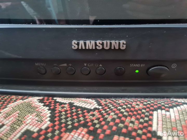 Телевизор samsung