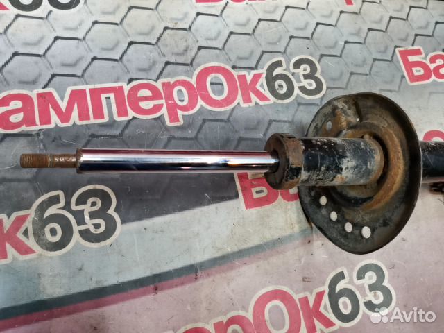 Амортизатор передний правый Nissan X-Trail