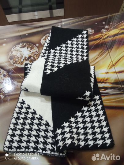 Шарф стильный