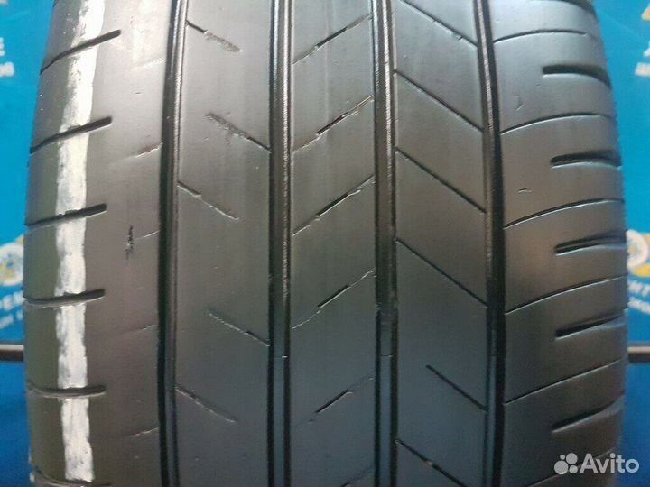 Goodyear EfficientGrip Performance 215/60 R16