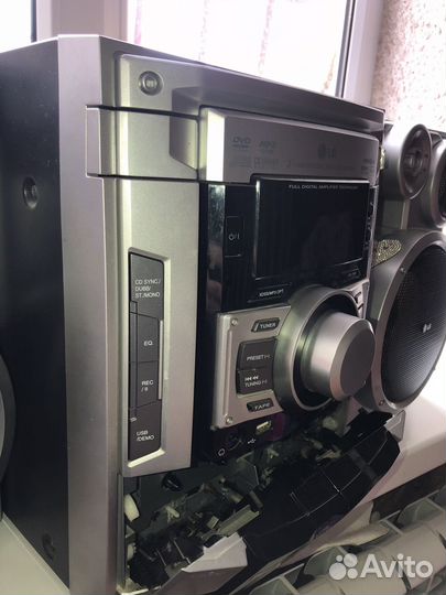 Музыкальный центр lg