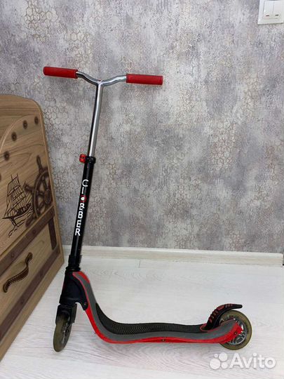 Детский двухколесный самокат Globber flow 125