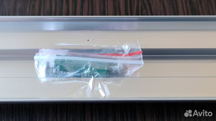 Магнитный держатель для ножей настенный 30 см