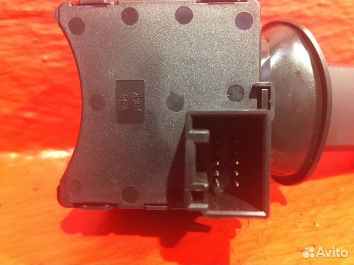 Переключатель подрулевой левый Opel Astra J A16XER