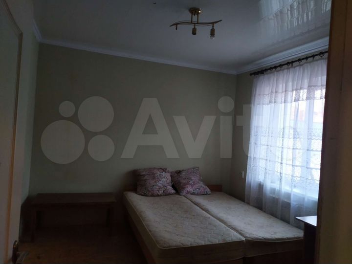 Комната 20 м² в 1-к., 1/3 эт.