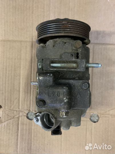 Компрессор кондиционера VAG