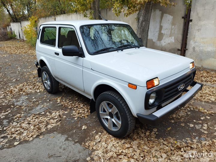 LADA 4x4 (Нива) 1.7 МТ, 2023, 7 км