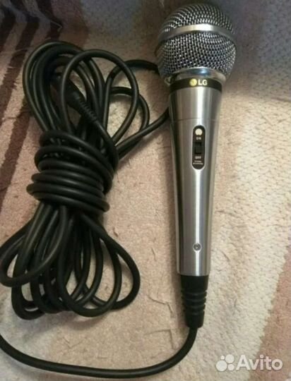 Микрофон для караоке lg ACC M900K