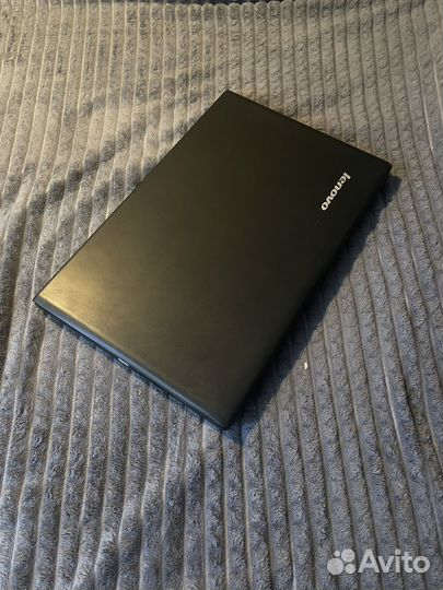 Ноутбук LenovoG710 8/1тб в идеальном состоянии