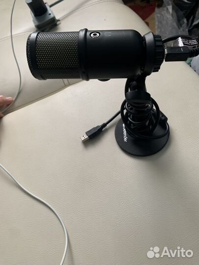 Микрофон студийный