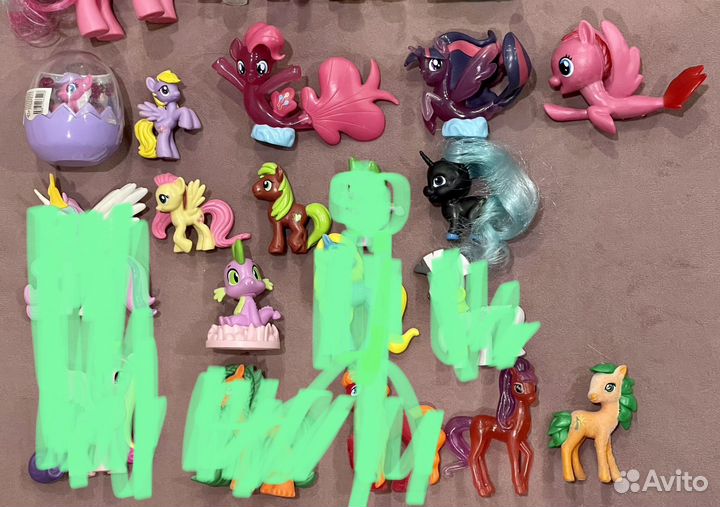 Фигурки sweet box киндер hasbro lost kitties