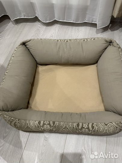 Лежанка для собак