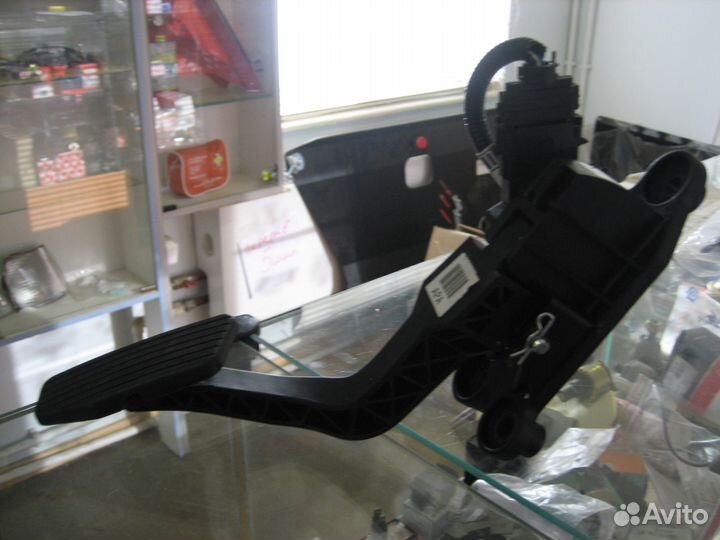 Продам педаль газа для Hundai Tucson 2.0