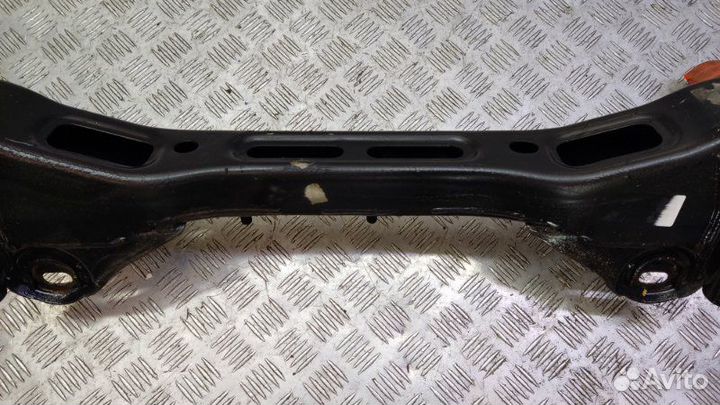 Подрамник задний Kia Ceed JD G4FA 2015