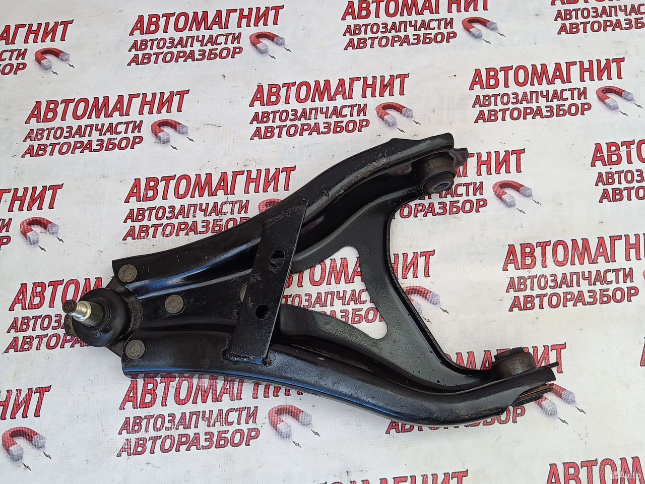 Рычаг передний левый Рено Дастер 2 19-нв