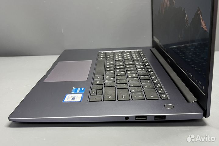 Ноутбук Huawei MateBook B3-520 BDZ-WDI9A