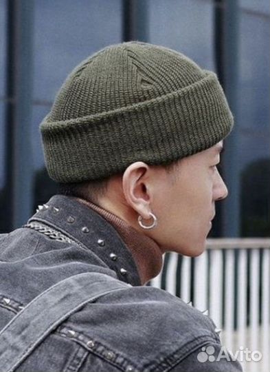 Вязаная шапка мужская