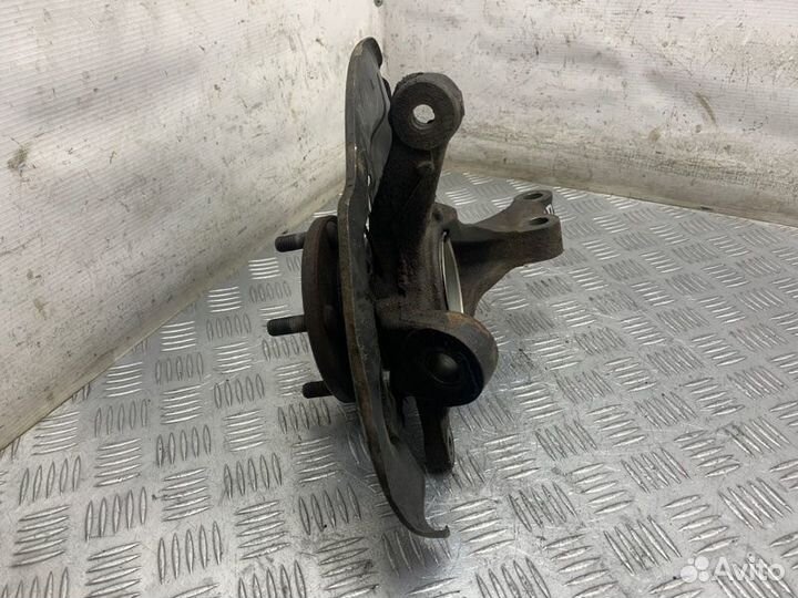 Кулак поворотный передний левый Lexus Es350 GSV40