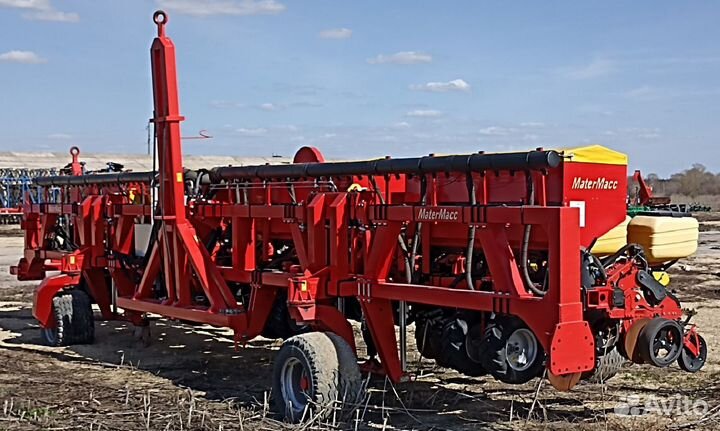 Сеялка прицепная модели 3XL 816