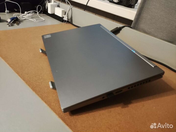 Acer predator triton 300 se