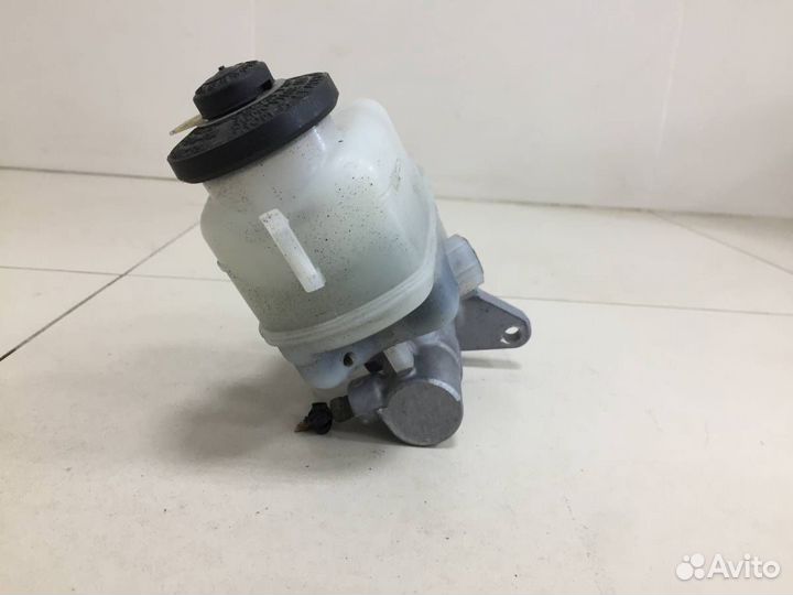 Б/У Цилиндр тормозной главный 4720142381 toyota