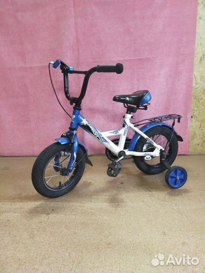 Детский велосипед, колеса 12