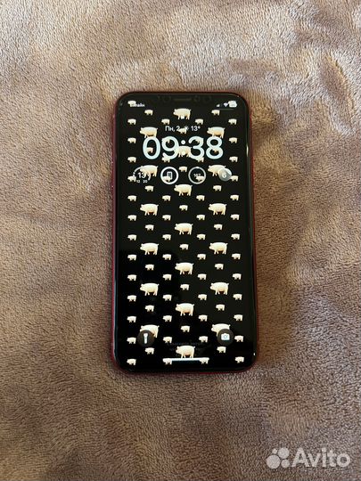Продам iPhone XR