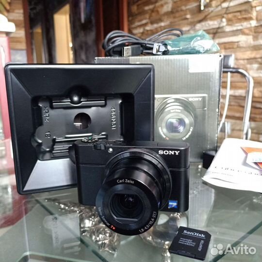 Компактный фотоаппарат sony cyber shot DSC-RX100