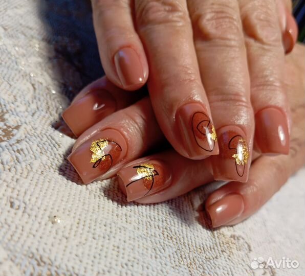 Маникюр и педикюр