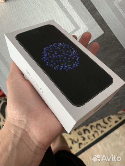 Коробка от iPhone 6