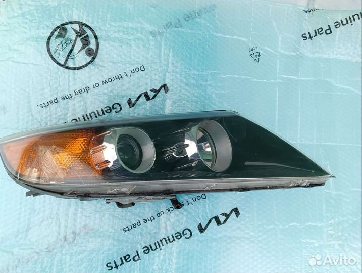 Фара ксенон передняя правая KIA Sorento xm 09-12