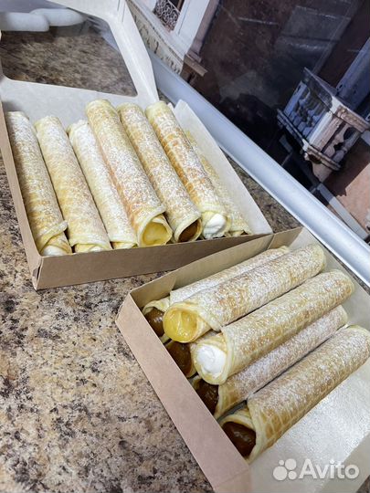 Вафельные трубочки, десерт