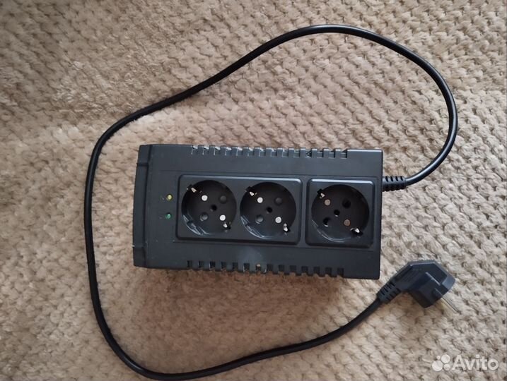 Стабилизатор напряжения бу