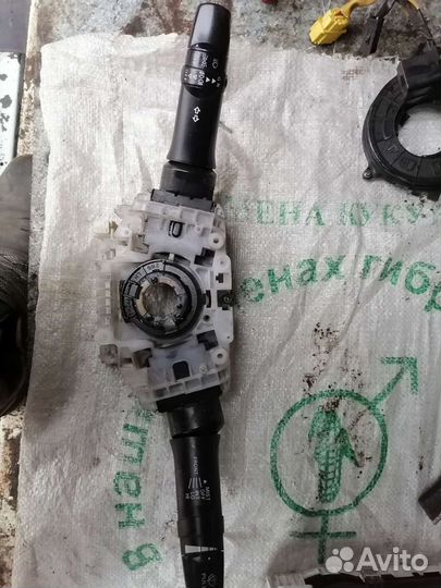 Подрулевые переключатели митсубиси ланцер 10 2008г