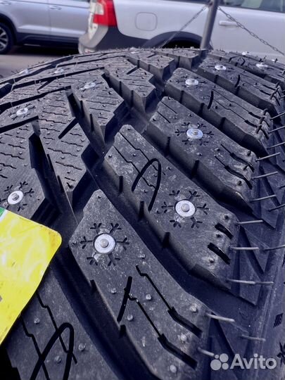 Kapsen IceMax RW516 205/50 R17 139T