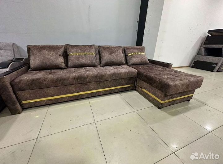 Диван угловой в наличии