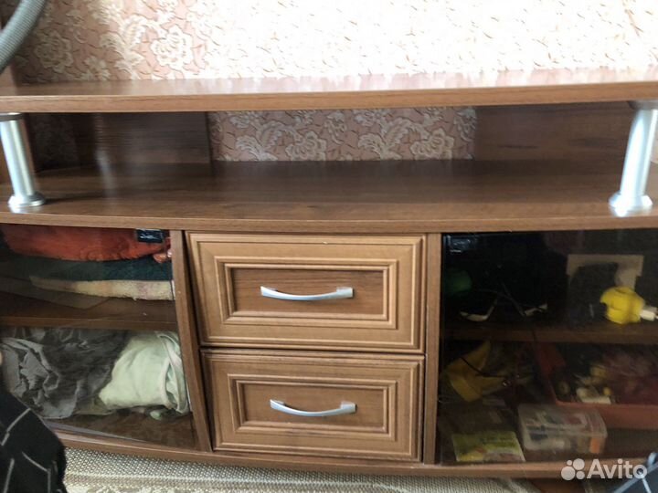 Тумба под телевизор