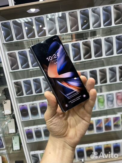 Samsung Galaxy Z Fold4, 12/512 ГБ