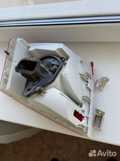 Фонарь задний правый skoda octavia a7 5E5945112B