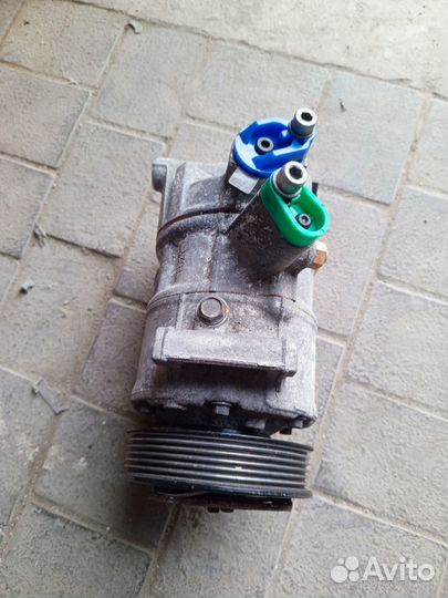 Компрессор кондиционера Фольксваген Тигуан