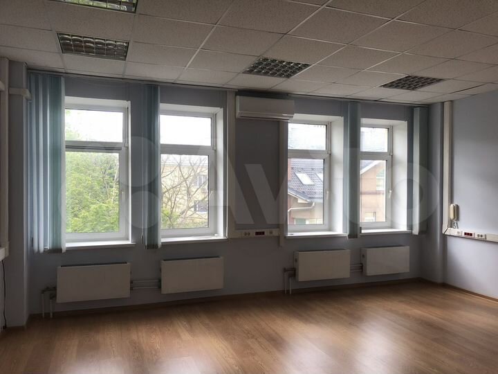 Офис/помещение на ул. Белинского 58/60, 27.7 м²