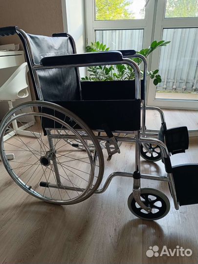 Инвалидная коляска