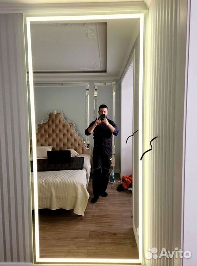 Зеркало с подстветкой