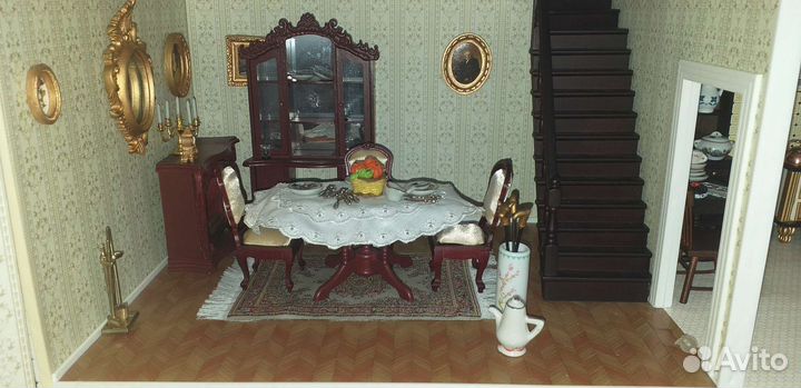 Домик кукольный