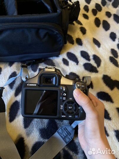 Фотоаппарат Canon eos 1100d