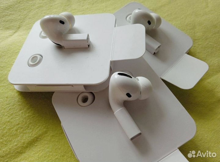 Airpods pro левый наушник новый