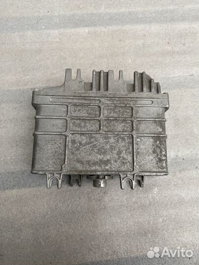 Эбу двигателя Фольксваген Passat Б3 golf bora