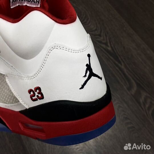 Кроссовки Air Jordan 5 