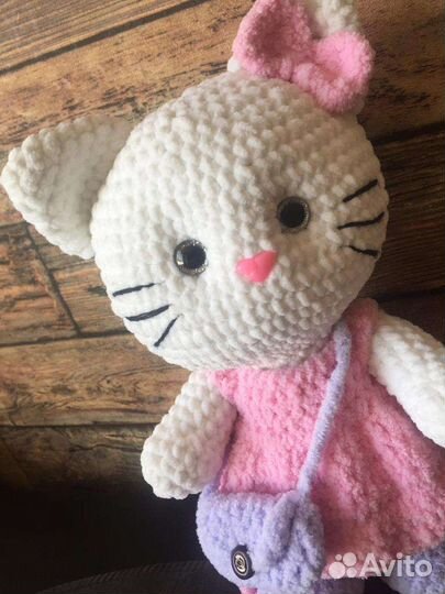 Кошечка вязаная мягкая игрушка