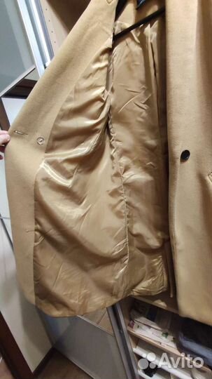 Женское бежевое пальто 44